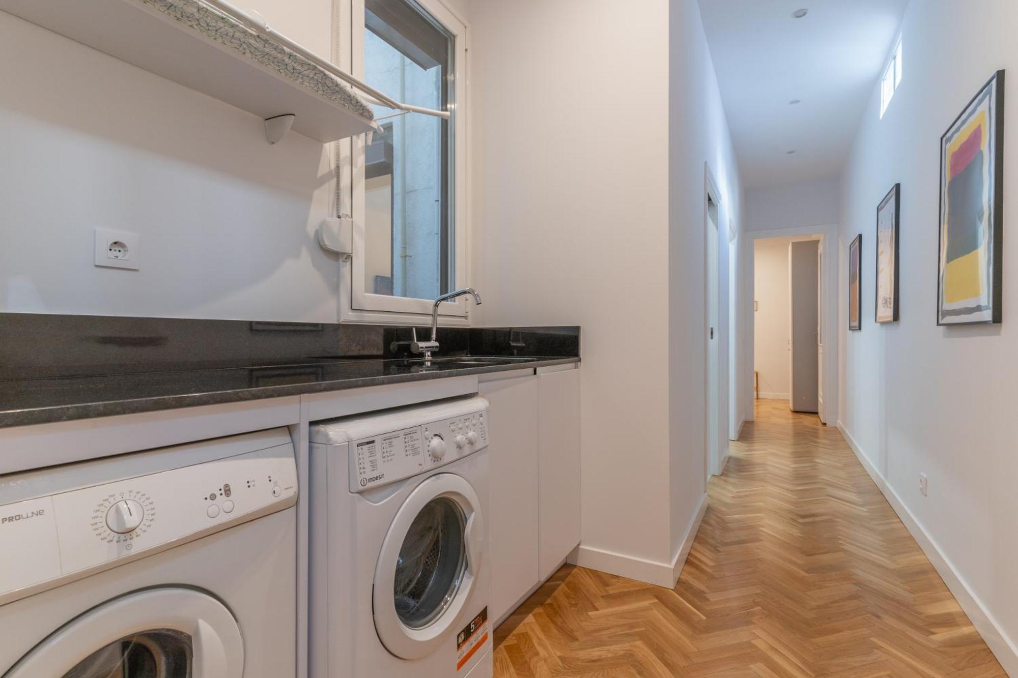Spacious Central-3Bedrooms 3Bathrooms-Sol Madrid Bagian luar foto