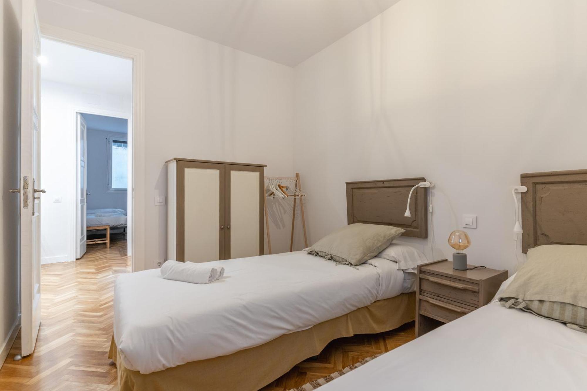 Spacious Central-3Bedrooms 3Bathrooms-Sol Madrid Bagian luar foto