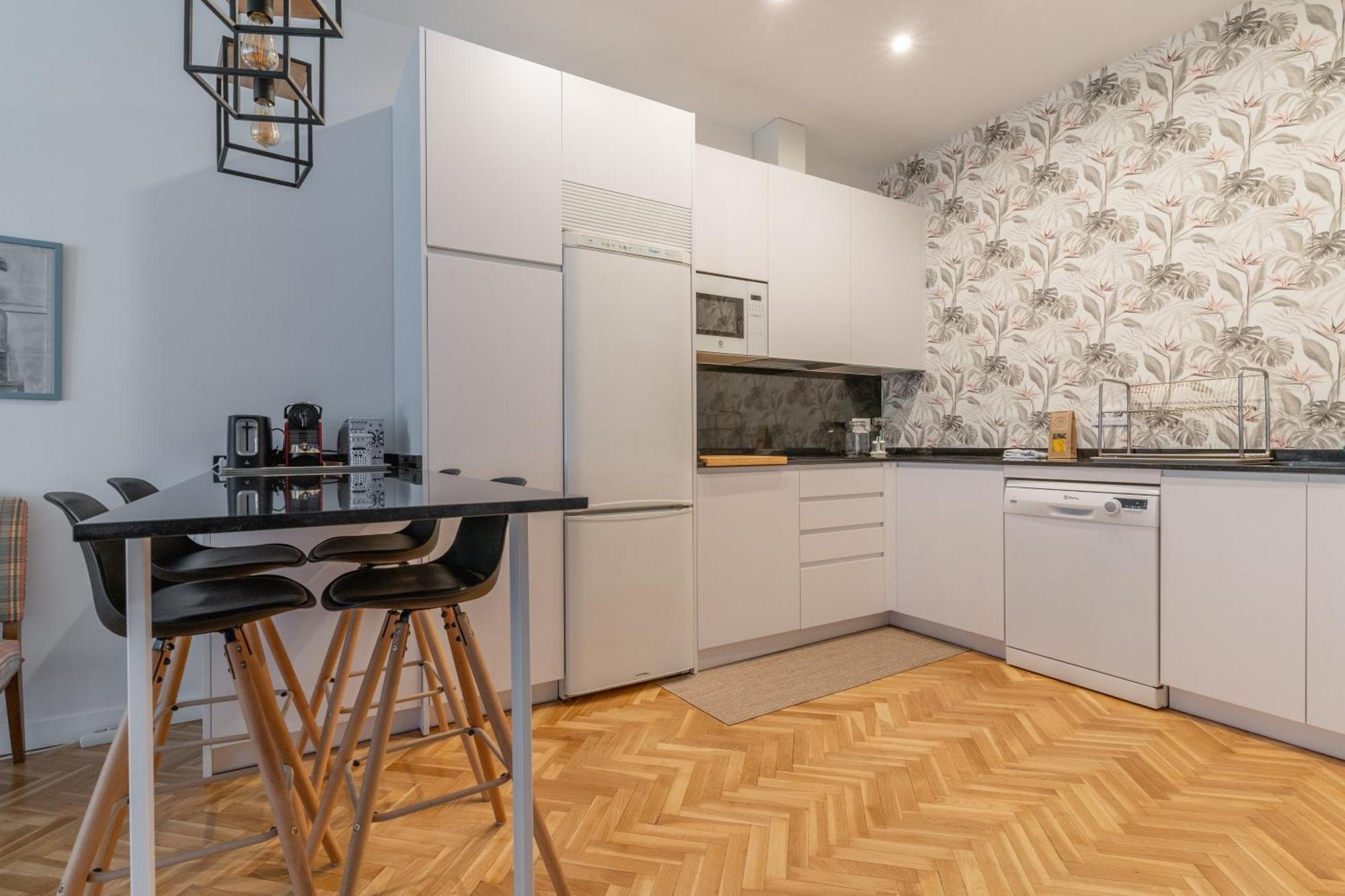 Spacious Central-3Bedrooms 3Bathrooms-Sol Madrid Bagian luar foto